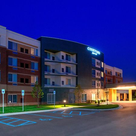 Courtyard By Marriott Detroit Farmington Hotel Фармингтън Хилс Екстериор снимка